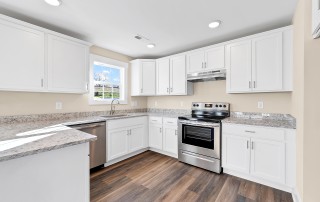 814 W Carollina Avenue kitchen